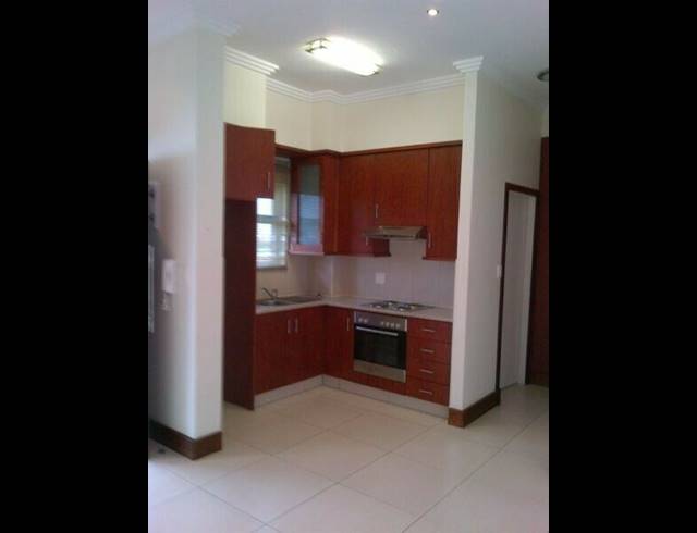 1 BEDROOM APARTMENT FOR SALE IN UMHLANGA RIDGE